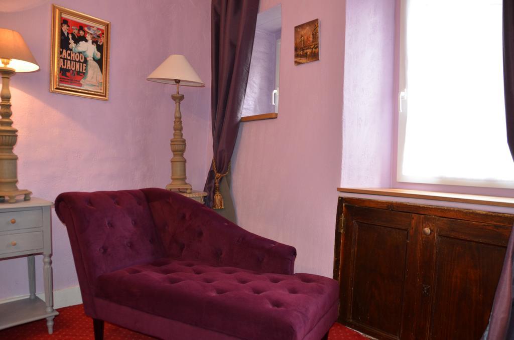 La Tour Du Lion Bed and Breakfast Rochefort-en-Terre Εξωτερικό φωτογραφία