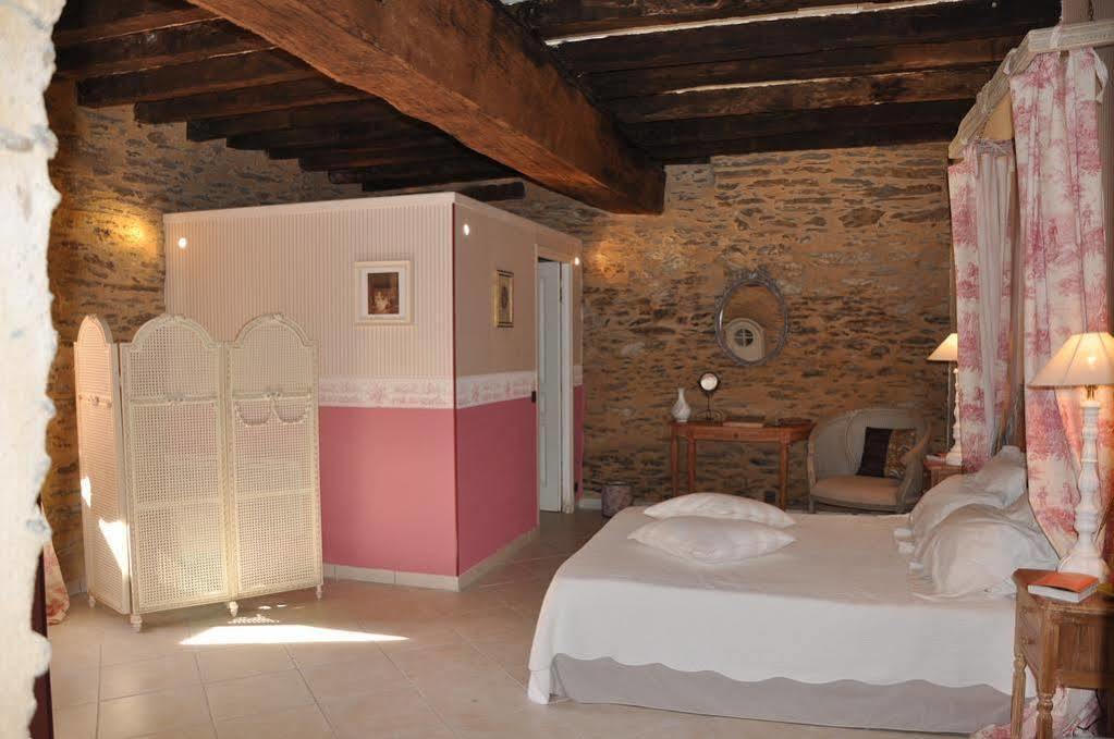 La Tour Du Lion Bed and Breakfast Rochefort-en-Terre Εξωτερικό φωτογραφία